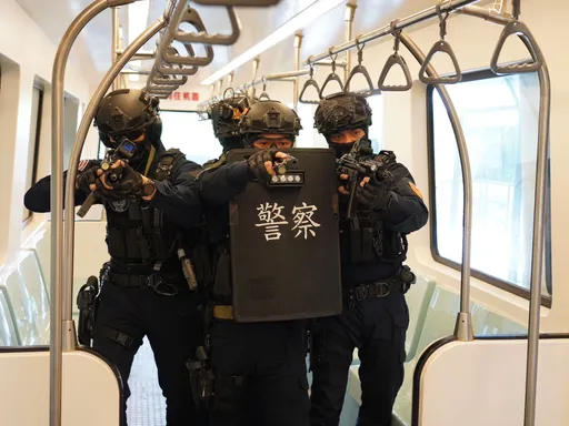 反恐中心演練恐攻場景！　林右昌：激發員警居安思危意識