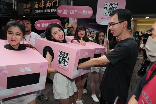 前輔導長內內自曝胸部長東西靠他發現 鄧佳華踩場邀拍AV被拒