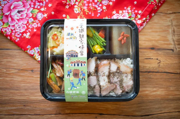 靚客便當每份120元。台鐵提供