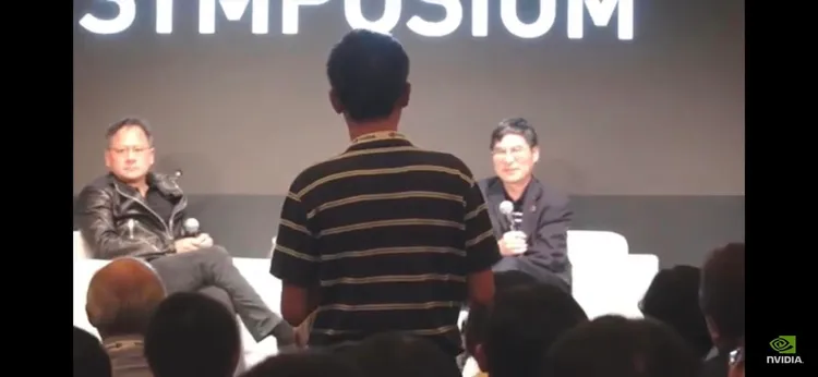 黃仁勳6年前返台大力主張投資AI。翻攝陳良基臉書