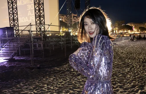 國泰航空歧視風波中國女星火上加油 牽扯台灣空服員抱怨被刁難護照