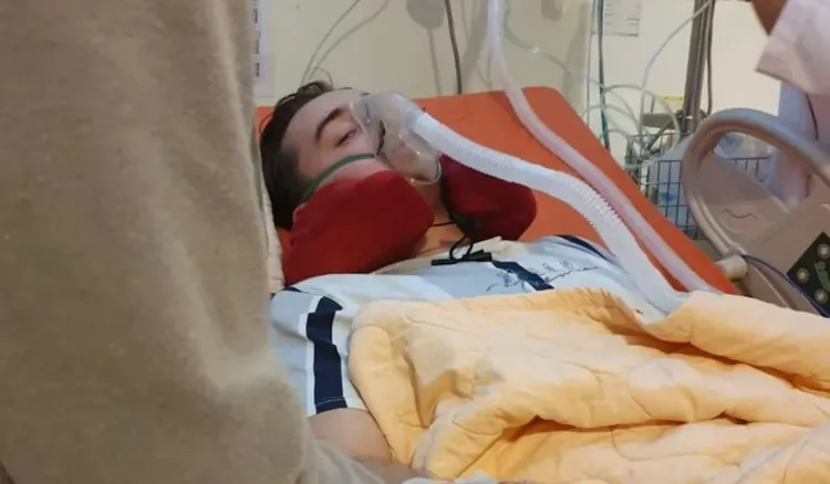 蕭里已搭乘醫療專機返澳。翻攝澳洲廣播公司（ABC）