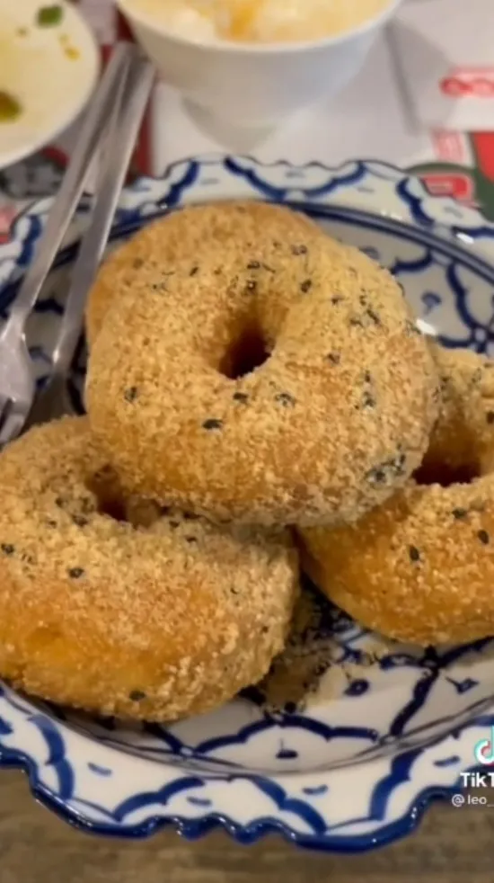 甜點必吃麵茶甜甜圈。TikTok@leo_ayee 提供
