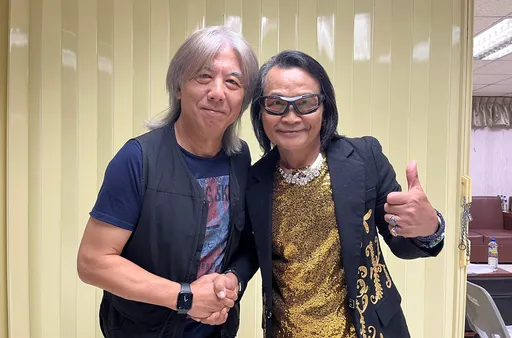 歌王沈文程熱擁伯樂李壽全　回首當年被一句「but」驚呆