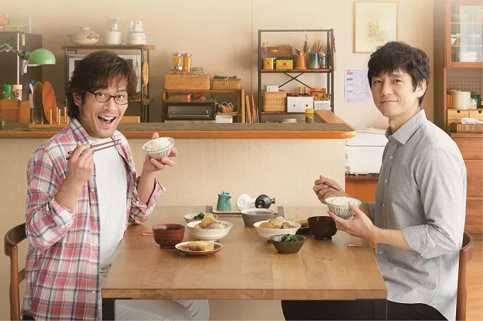 西島秀俊（右）和內野聖陽因日劇《昨日的美食》大受歡迎。