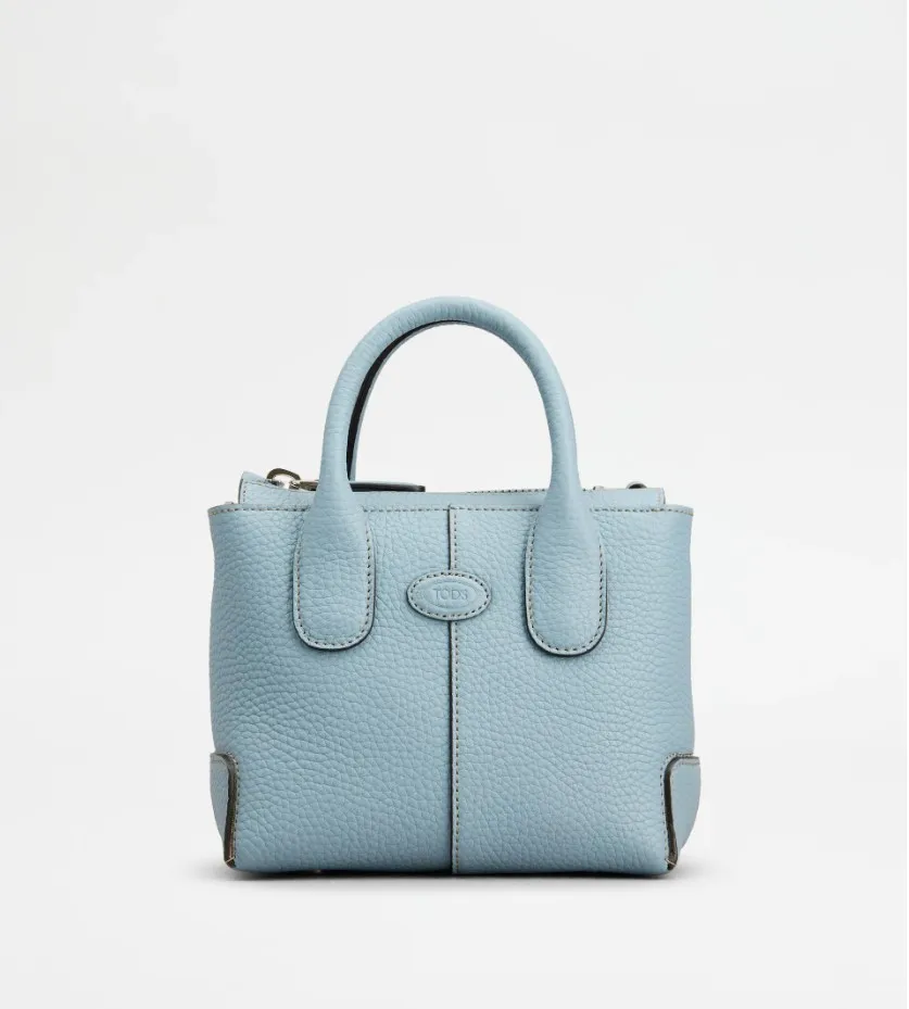 TOD’S水藍色迷你Di Bag,8萬3000元。品牌提供