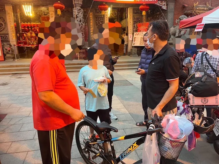 警方在西螺福興宮順利達成任務，連人帶車載回嘉義。警方提供