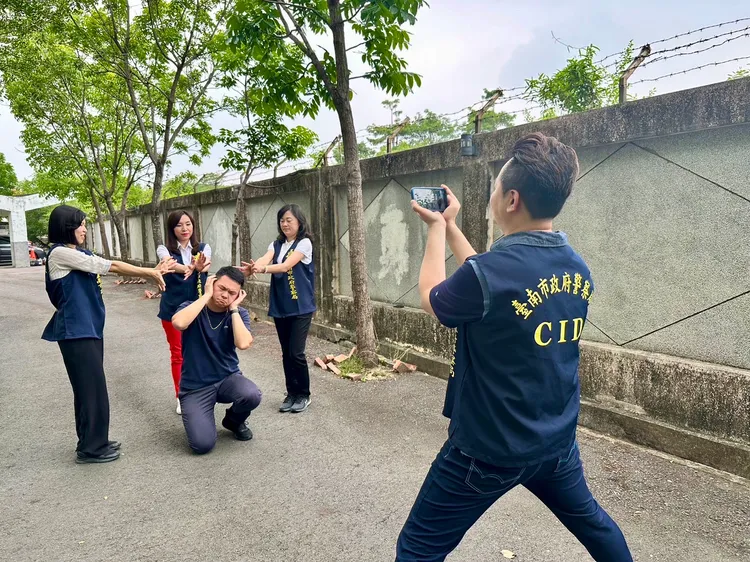 南市刑大利用勤餘時間拍攝反詐騙短片。市刑大提供