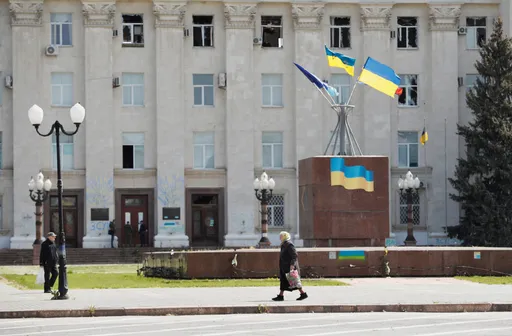 俄國砲擊烏克蘭　赫爾松8人受傷5地區配電網受損