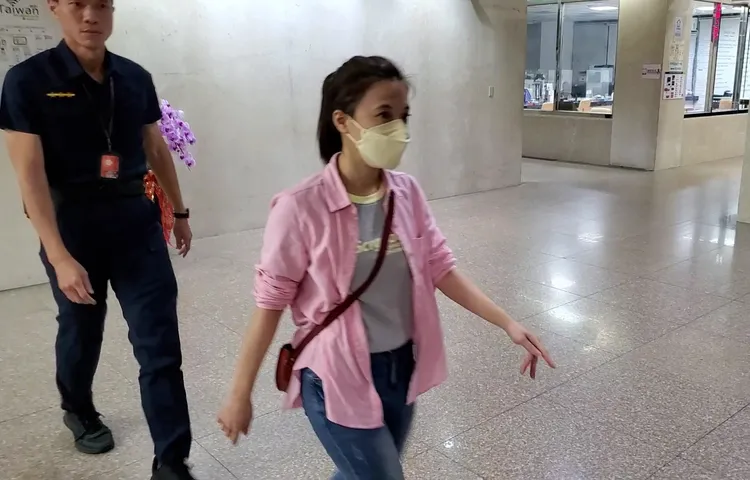 行政人員鄭玉卿5萬交保。呂志明攝