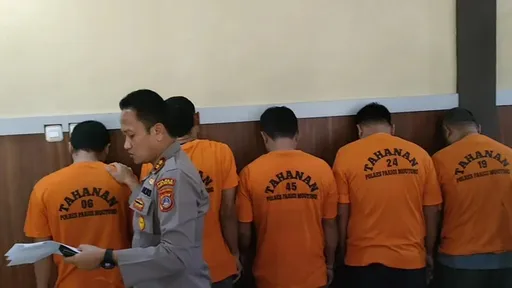 15歲少女被11男多次性侵 警察教師村長竟然都變淫狼