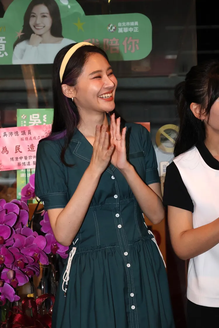 民進黨立委賴品妤到場相挺好姐妹吳沛憶。鄭孟晃攝