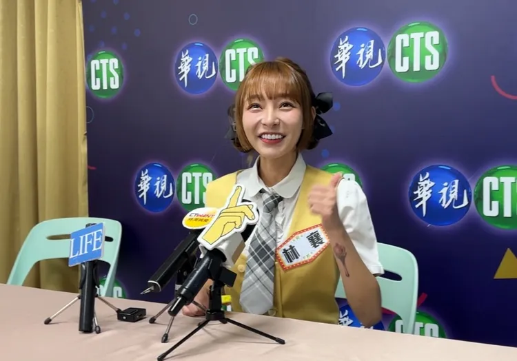 林襄換上節目制服，可愛爆表。黃盈容攝