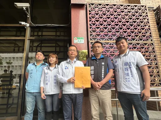 鍾沛君被造謠退選 對手羅智強按鈴告發!要北檢查真相