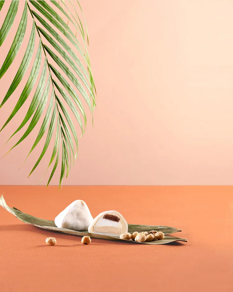 采采食茶厚椰拿鐵口味冰粽。業者提供