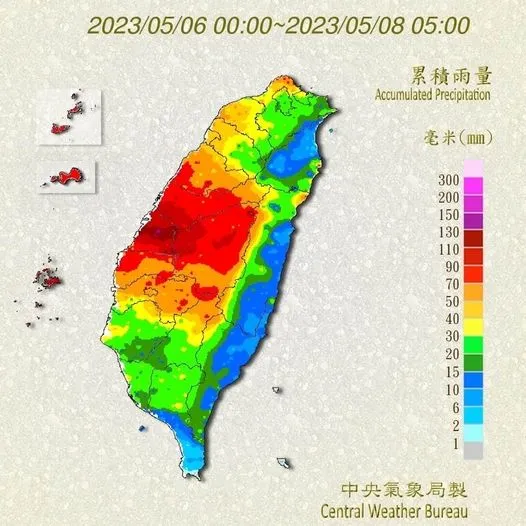 雨區剛好分成北、中、南、東。翻攝鄭明典臉書