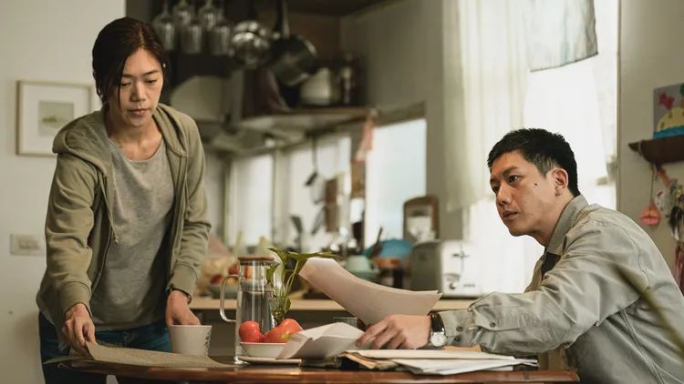 鄧九雲（左）、莫子儀飾演夫妻。華映娛樂提供