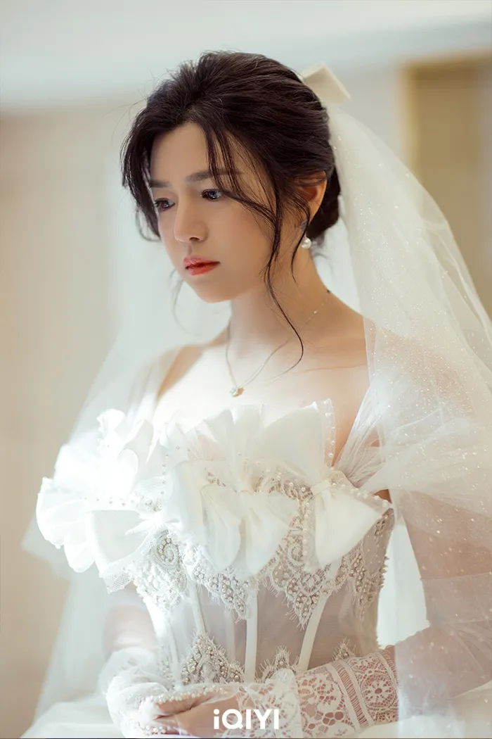 陳妍希劇中遇媽寶渣夫，她婚禮結束秒提離婚。愛奇藝國際站提供
