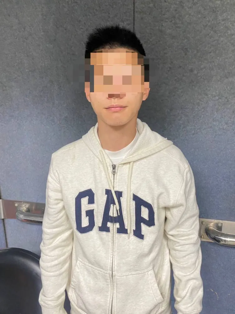 警方逮捕賴姓收水手。翻攝畫面