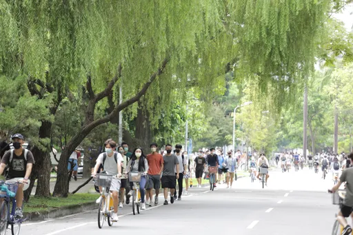首屆「九年級」出社會！97%企業願聘新鮮人　大學畢月薪30.5K起跳