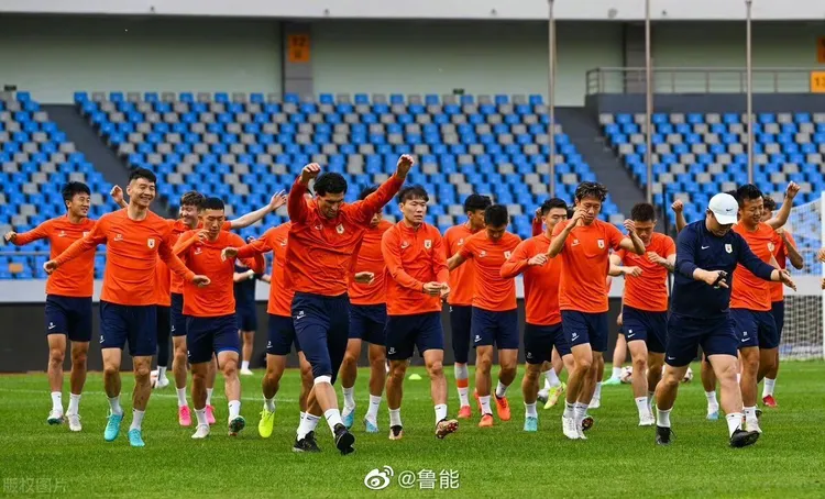 中超山東泰山隊。翻攝微博