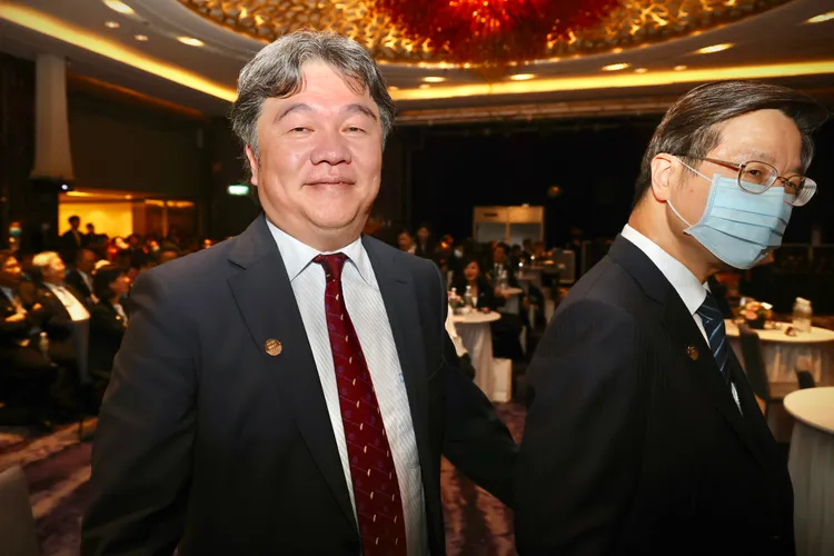 王必勝。林林攝