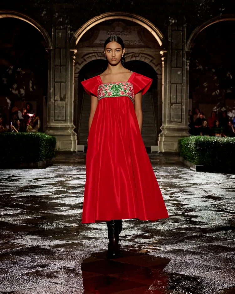 DIOR 2024早春度假大秀。品牌提供