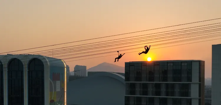 澳門飛索獨享絢麗夕陽美景。業者提供