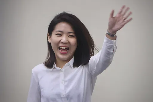 藍里長串連「廢芯」不挺？　徐巧芯秀「相簿」回嗆：討厭就不會跟我合作　