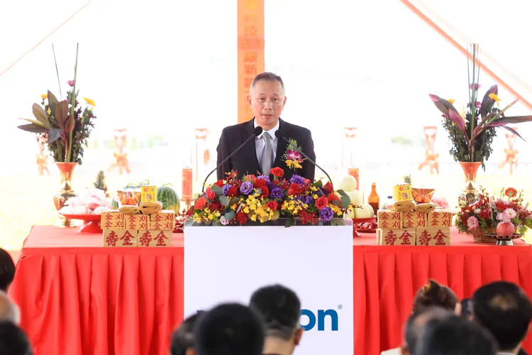 緯創總經理林建勳表示期許強化全球製造策略的同時，以智慧製造、先進研發，攜手高雄打造創新永續臺灣。經發局提供