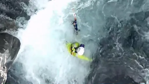 飛龍瀑布再尋獲2罹難者　陳屍百米深潭！累計4死1失蹤