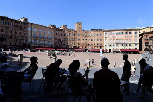 義大利議員推動取消整型手術增值稅 政敵:應先關注付不起藥費的人吧?