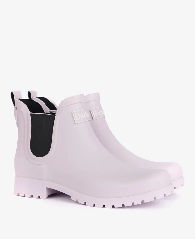 Wilton橡膠雨靴，3600元。品牌提供