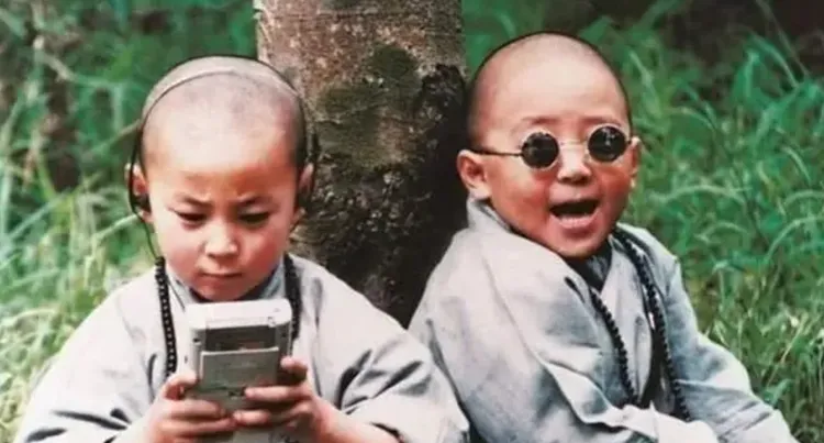 郝劭文與釋小龍因拍片建立好交情。