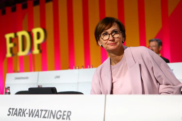 德國教育及研究部長史塔克－瓦特辛格3月曾訪問台灣。路透社