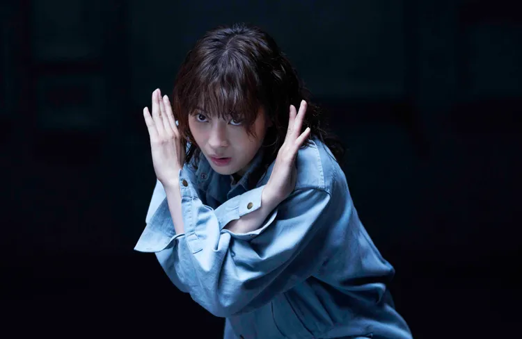 廣瀨鈴在片中飾演天才助手安娜。天馬行空提供