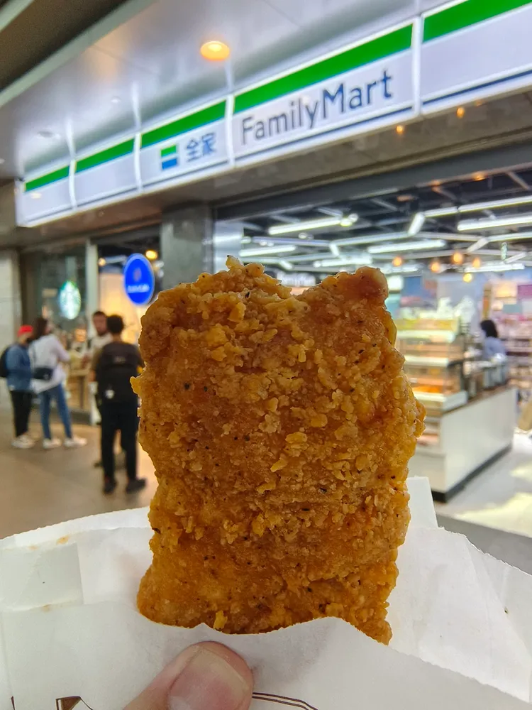 林氏璧驚呼「味道和日本一模一樣！」。取自林氏璧臉書