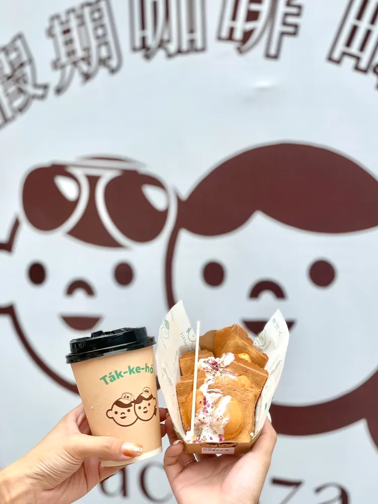 戶外有一整面塗鴉打卡牆超好拍。曾仲葳攝