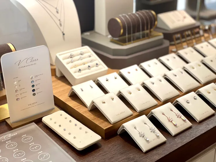 vacanza全系列飾品都能在假期咖啡町Café in vacanza找到。曾仲葳攝