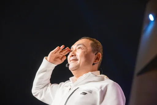 他轟新北市今起沒市長 籲侯友宜「像漢子般辭職參選!」