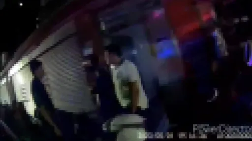 不滿寄放物遭變賣 悍女持球棒砸傢具!警意外查獲前男友幹這事