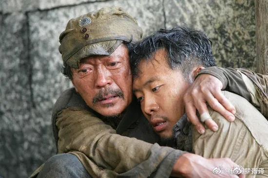 羅京民（左）在張譯的演藝路上常予以指點照顧。