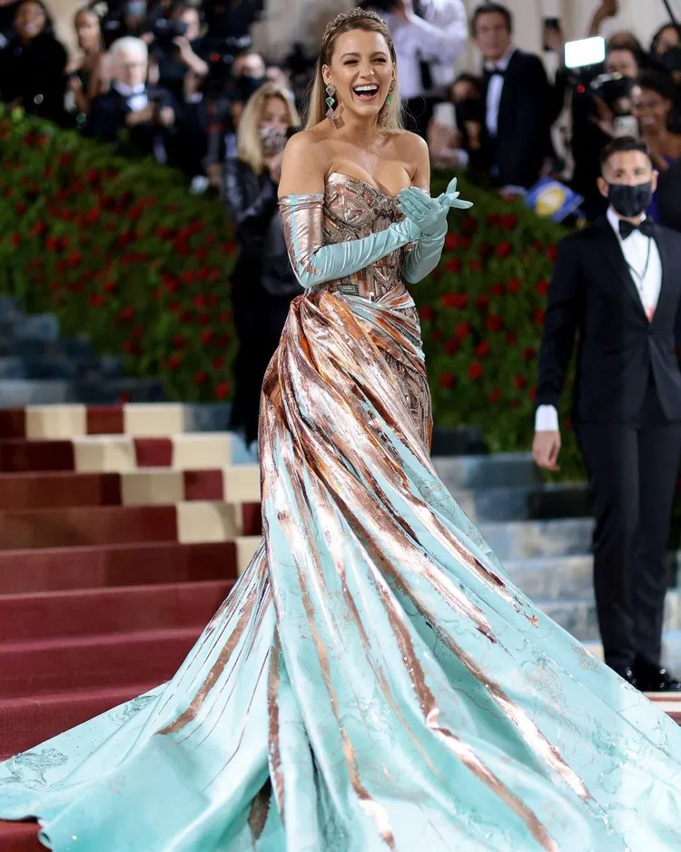 去年擔任聯合主席的Blake Lively證實將不會現身2023 Met Gala紅毯。翻攝metgalaofficial IG