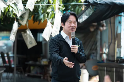 賴清德參香城隍廟　要讓代代子孫在台灣安居樂業