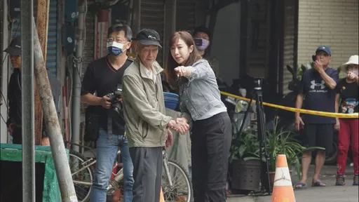 信義區天坑斷返家路！居民3嘆「不知道」　議員批政府罰太輕