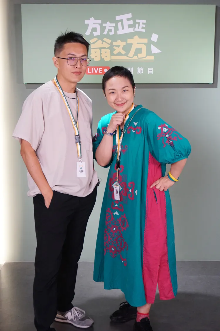 導演林君陽（左）和廖梨伶在直播上回應網友問題。大慕影藝提供