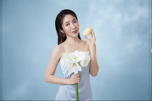 女星遇渣男騙父喪急借20萬 被戳破「不是你12歲時過世了」