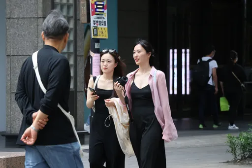 雨彈洗掉空污!今脫罩透氣剛剛好 未來1周空品看這裡