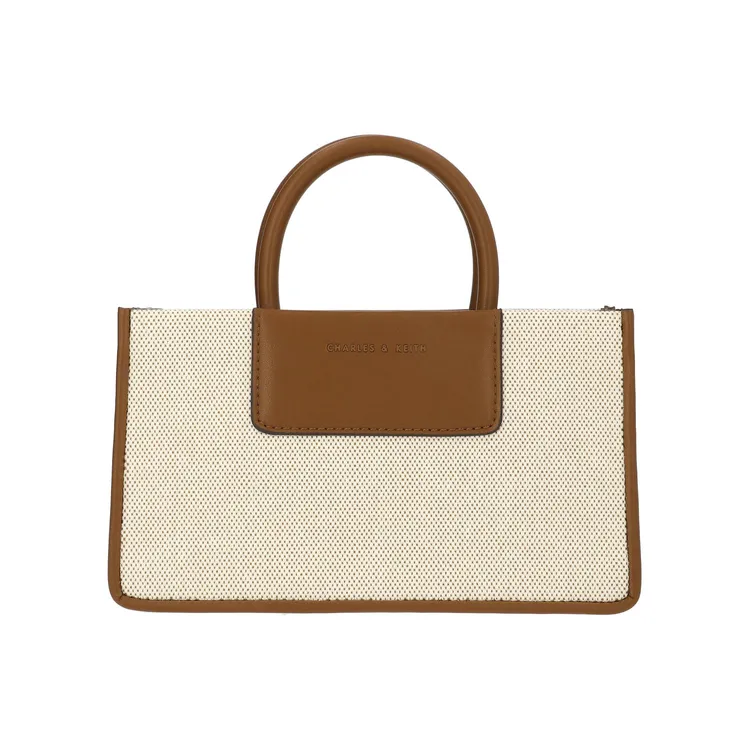 ITZ MINE聯名系列Astra帆布托特包大型款，2990元。品牌提供