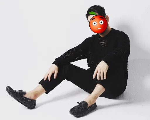 独家起底｜男歌手撞脸周杰伦忍泪写歌献给癌逝慈母　他真实身分竟跟养乐多创办人有关